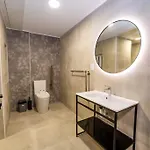 Spacious With 3 Single Beds - By Hostmt Appartement San Pawl il-Baħar