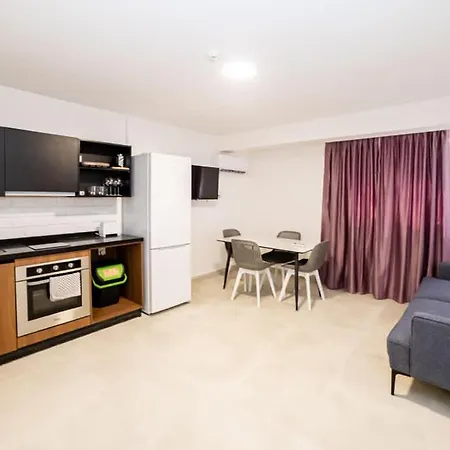 Appartement Spacious With 3 Single Beds - By Hostmt *